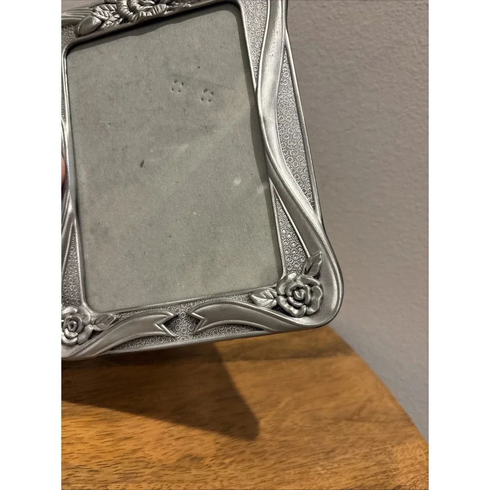Towle‎ Picture Frame Silversmiths Signature Collection Silver Roses Ribbon 5x7
